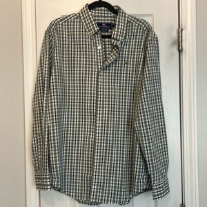 Men’s Vineyard Vines whale shirt, size large